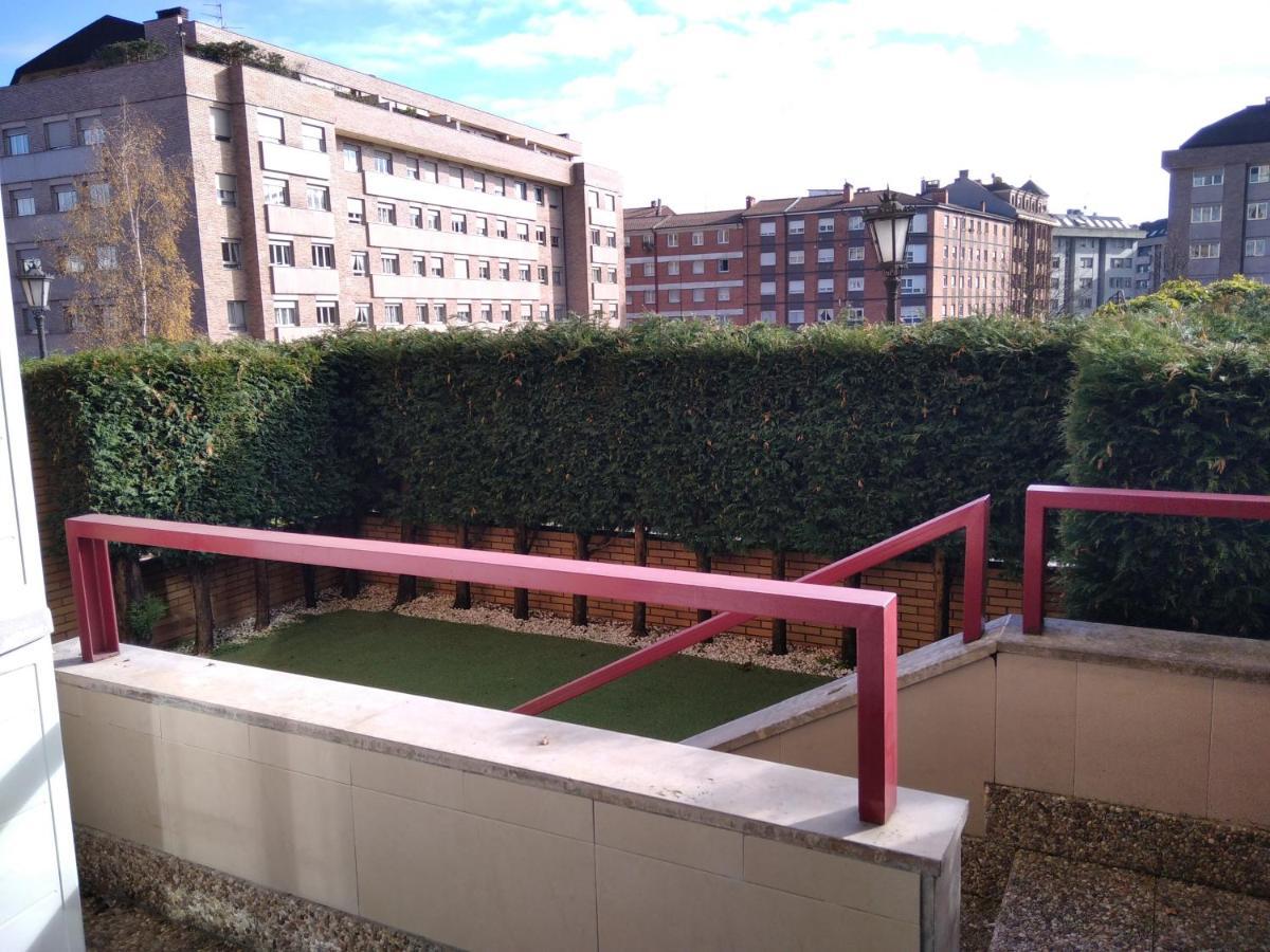 Jardines De Vinjoy Apartment Oviedo Exterior photo